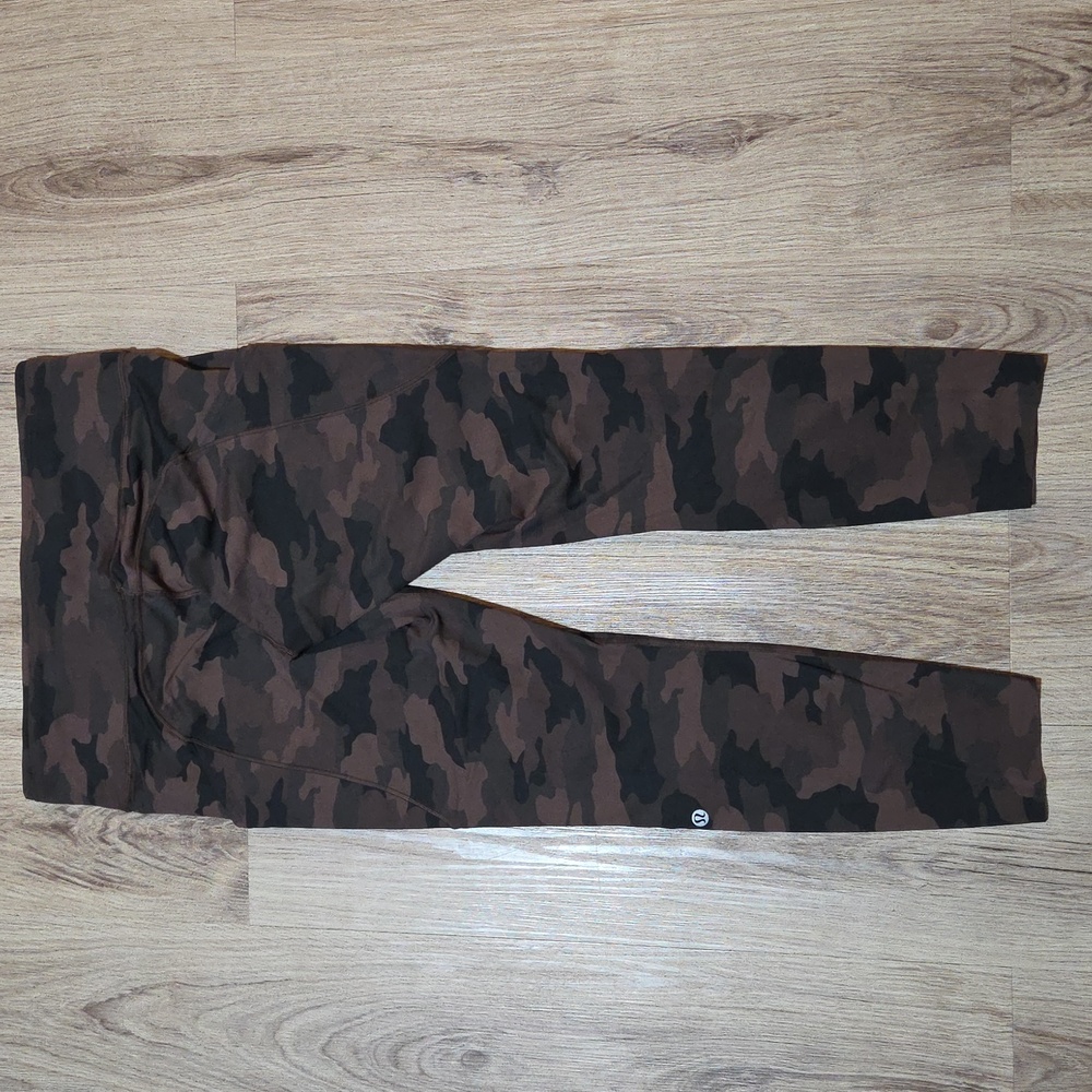Lululemon Fast and Free Tight II 25" *Nulux Heritage 365 Camo Brown Earth Multi - Picture 9 of 16